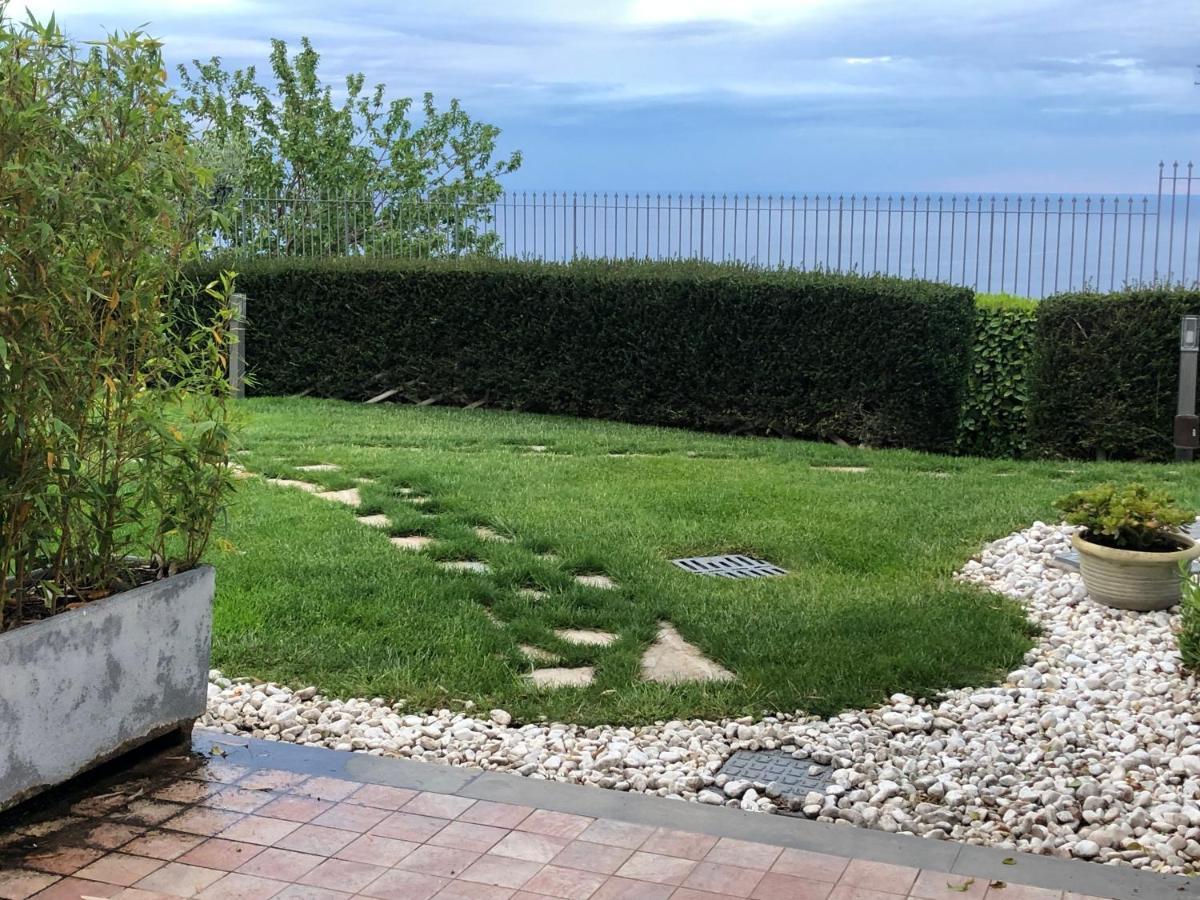 Villa Montefontane Camporosso  Exteriör bild